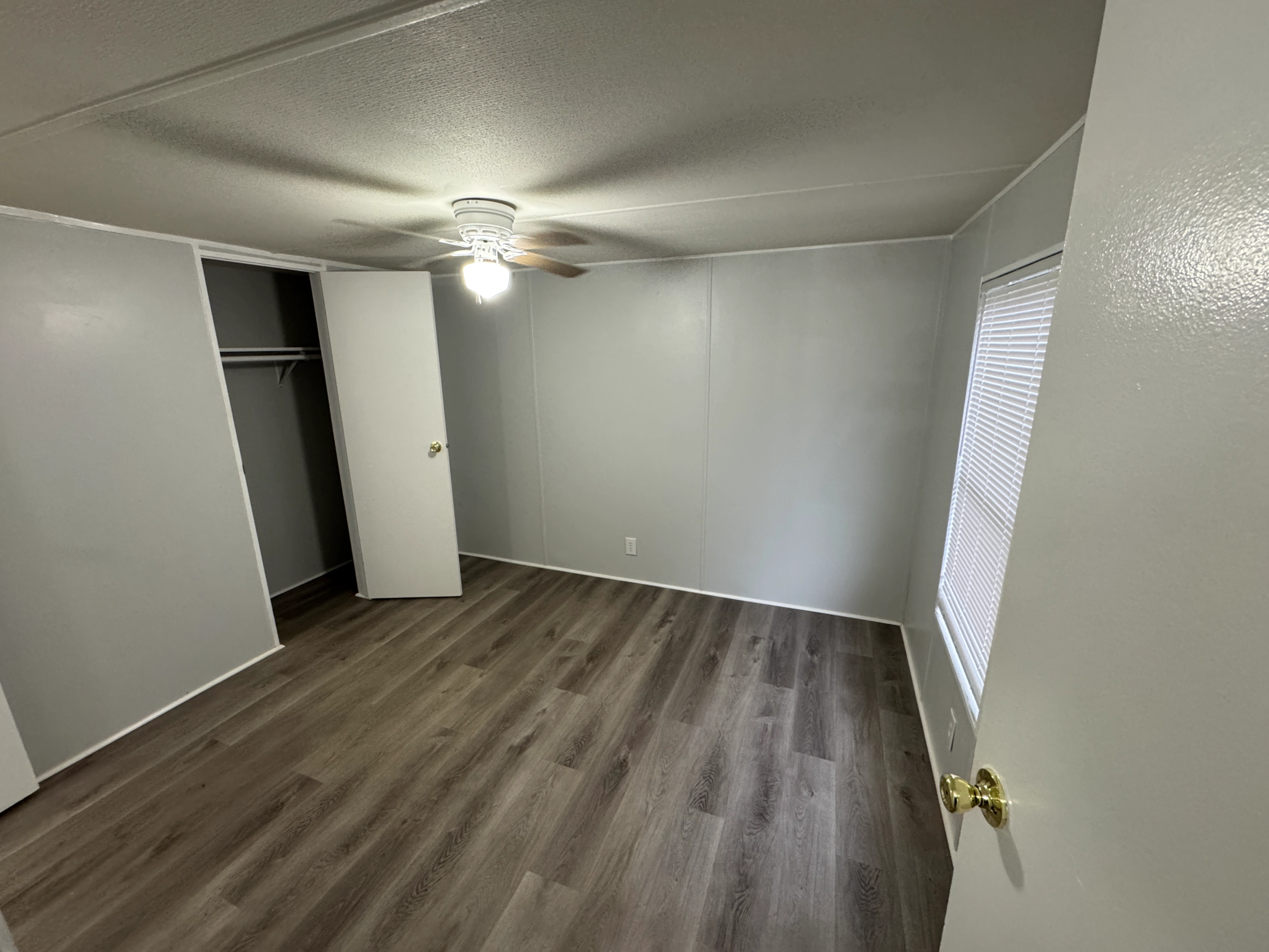 2#1 Mobile Home Park – Lot 94 (11) 2/1 Mobile Home Park – Lot 94