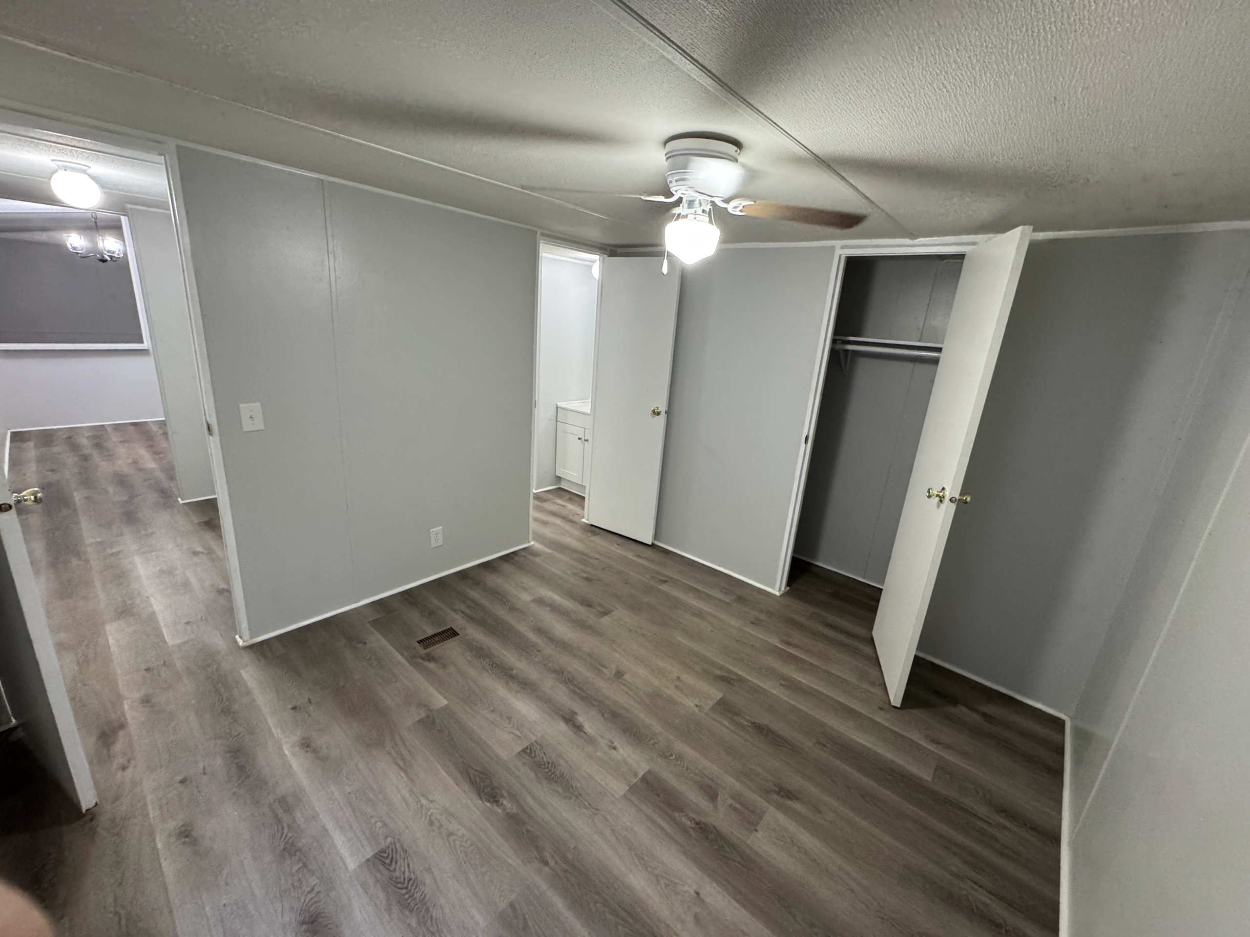 2#1 Mobile Home Park – Lot 94 (12) 2/1 Mobile Home Park – Lot 94