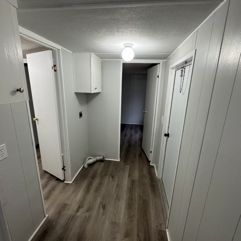 2/1 Mobile Home Park – Lot 94
