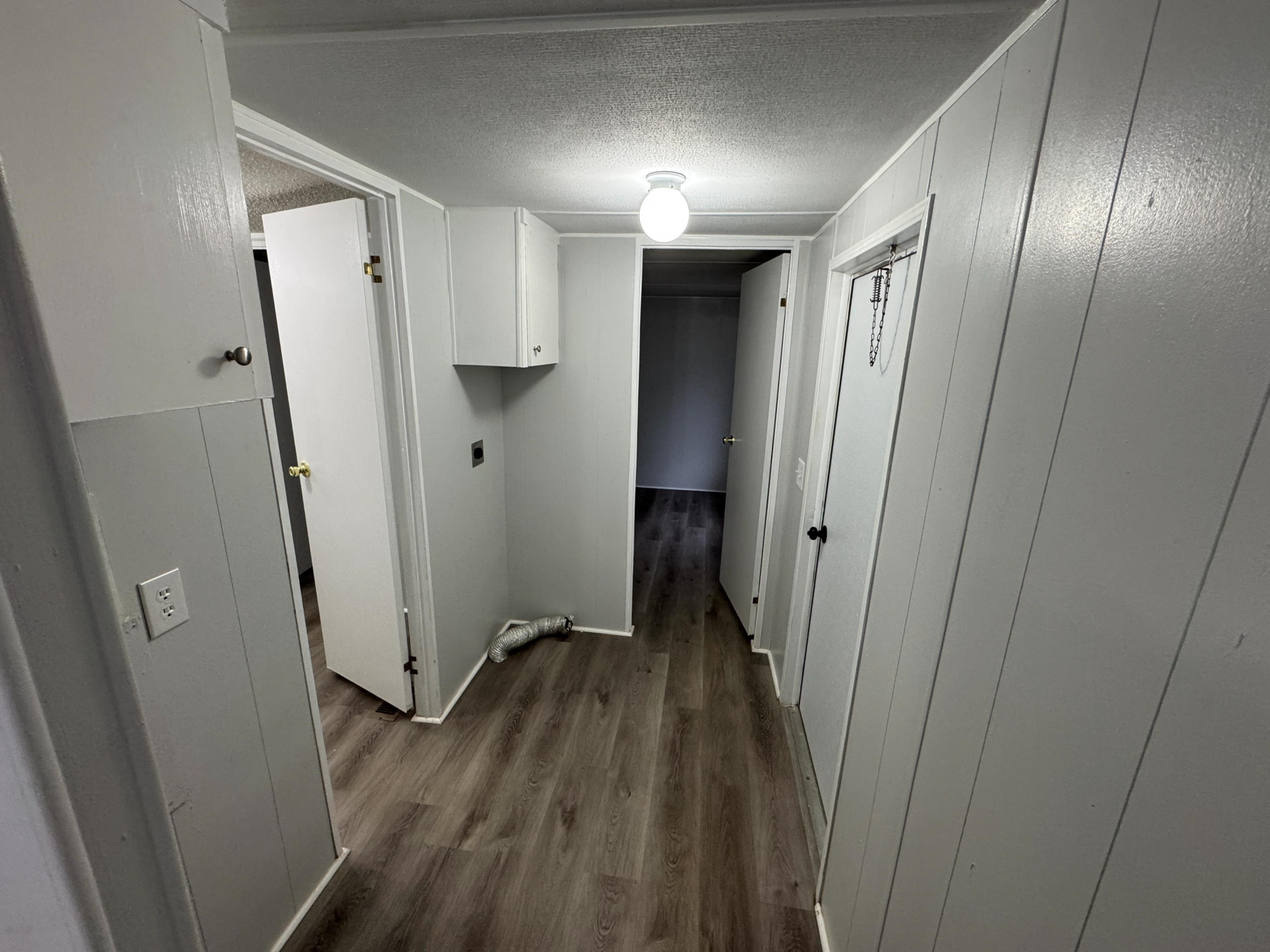 2#1 Mobile Home Park – Lot 94 (8) 2/1 Mobile Home Park – Lot 94