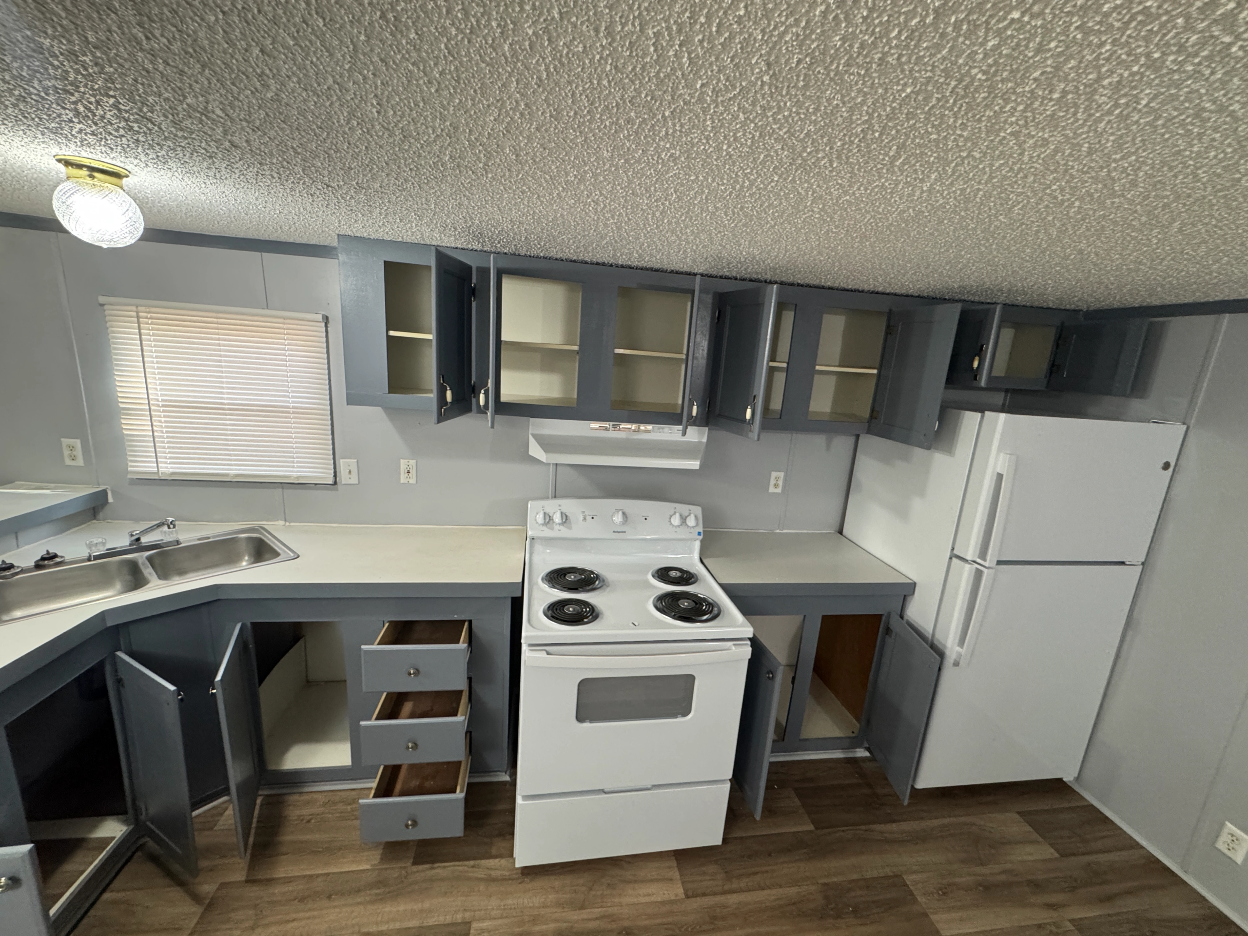 32 Mobile Home Park – Lot 105-new (22)