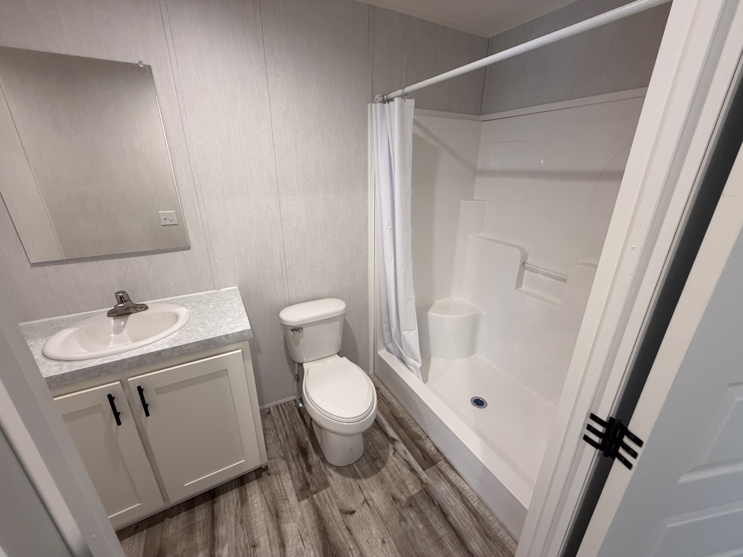 3/2 Liveoak Vin Diesel Mobile Home Park – Lot 204