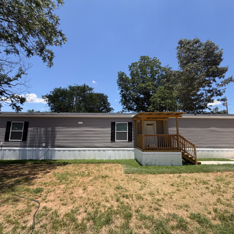 3/2 Liveoak Vin Diesel Mobile Home Park – Lot 205