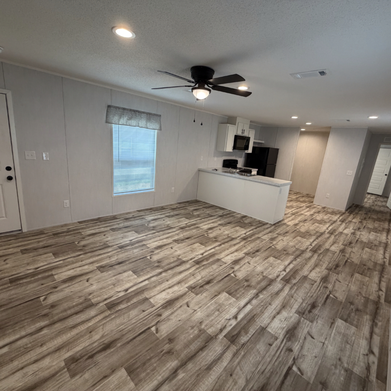 3/2 Liveoak Vin Diesel Mobile Home Park – Lot 205